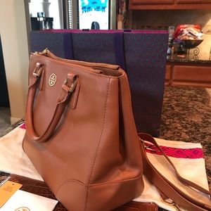🌺 SALE 🌺 Tory Burch Robinson Double Zip Tote Bag